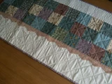 How to make the Garden Table Runner Pattern